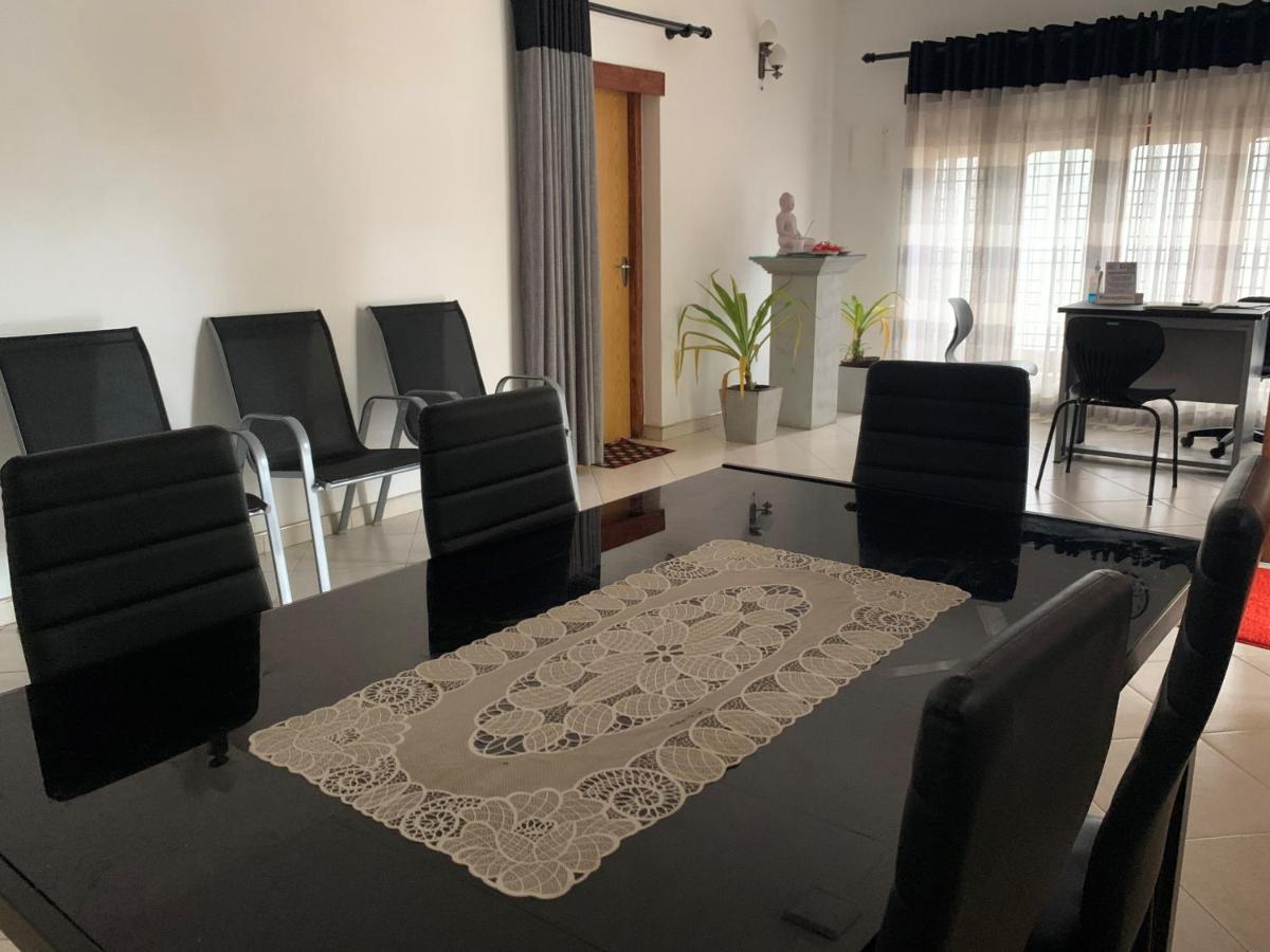 Sobha Проживание в семье
